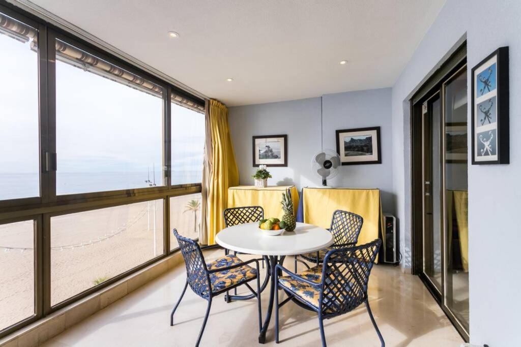 Seafront Luxury Levante Beach / Primera Linea Playa Levante Benidorm Bagian luar foto
